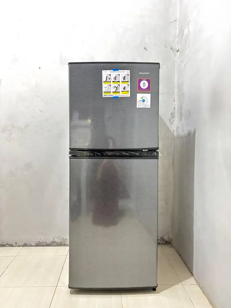 Kulkas merk sharp 2 pintu