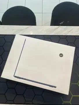 MacBook Air M2 2024 13” NEW