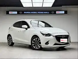 KM.50rb Mazda 2 R 2016 Istimewa #BJM4#