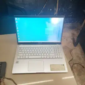 JUAL LAPTOP ASUS core i3X515JAB RAM 4 gb