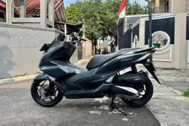 Honda PCX 160 CBS ISS Keyless MULUSSS Pajak Hidup Panjang