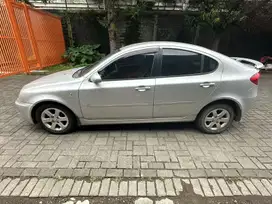 Proton Gen2 2010 Bensin