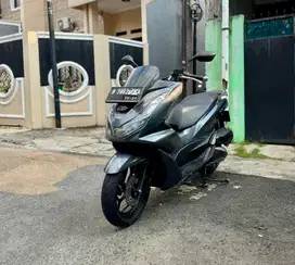 Honda PCX 160 CBS ISS Keyless MULUSSS Pajak Hidup Panjang
