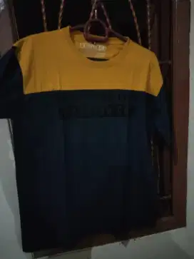 kaos santai unisex
