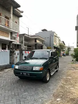 Toyota Kijang SGX 1.8 BENSIN