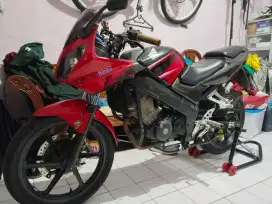 CBR old 150 2010