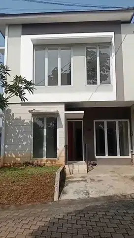 Jual Murah Rumah 2 lt dalam Minicluster belakang Citra Grand Cibubur