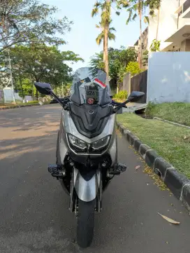Nmax connected 2023