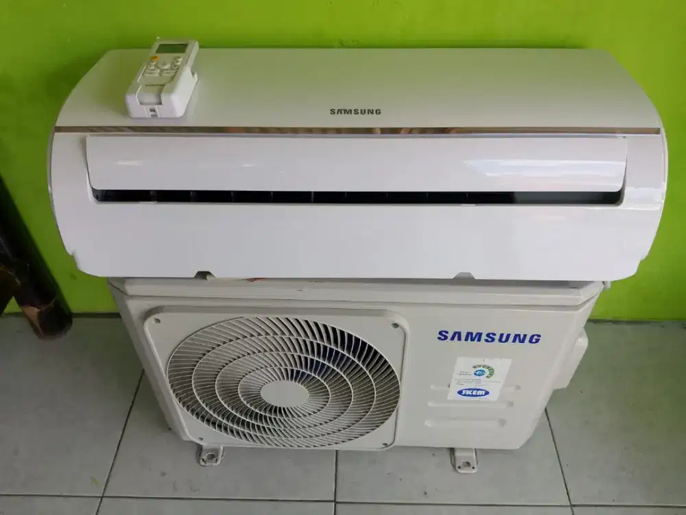 ac samsung 1/2pk ,lowwat 280 watt,termasuk pasang