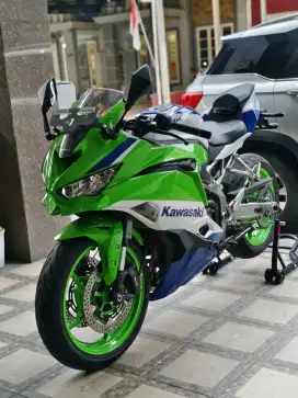 KAWASAKI ZX 4RR Anniv 40Th TAHUN 2023