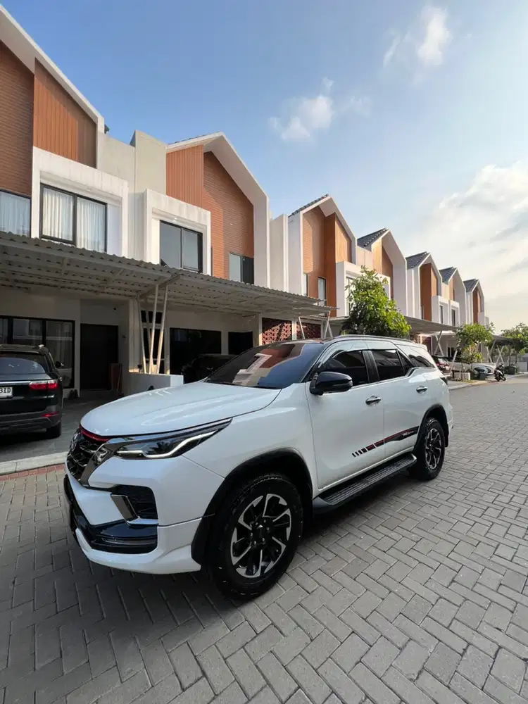 CASH Fortuner 2.4 VRZ TRD 2021 DIESEL Facelift