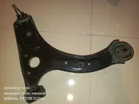 Lower Arm Depan Kiri Grand New Avanza