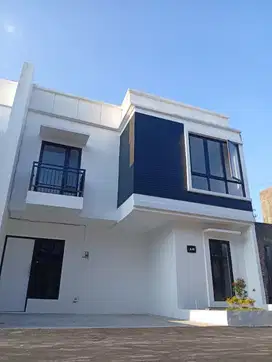 RUMAH CANTIK DEKAT KAMPUS SANATA DARMA