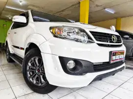 TOYOTA FORTUNER 2.5 TRD SPORTIVO DIESEL AT 2015 MATIC SOLAR VNT TURBO