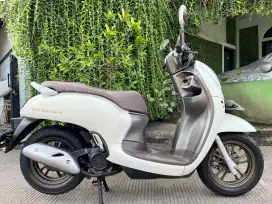 Honda Scoopy prestige tahun 2023 siap pakek