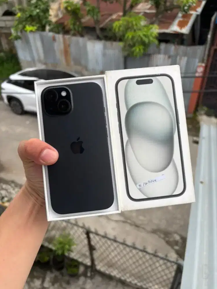 iPhone 15 Black 128gb Garansi Resmi Januari 2026