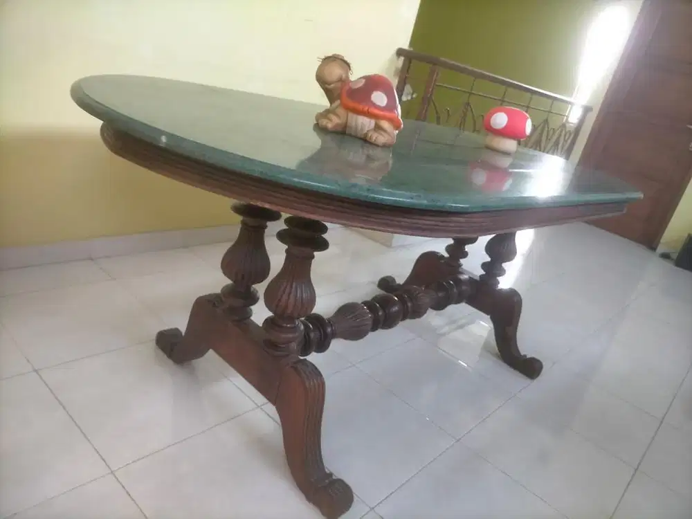 Dijual meja makan oval marmer hijau 100x200
