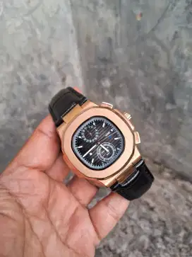 PATEK PHILIPPE NAUTILUS AUTOMATIC