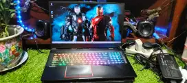 MSI GE75 Raider 9SF RTX 2070 8GB

 i7 9750H Ram 32GB 1TB RTX 2070 8GB