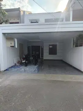 Rumah Baru 2 Lantai di Komplek Kavling DKI - Pondok Kelapa Jakarta Tim