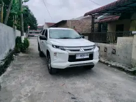 Mitsubishi Triton Dobel Cabin 4×4