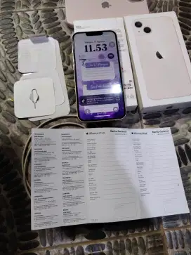 IPhone 13 128GB pemakaian wanita 1 tahun fullset