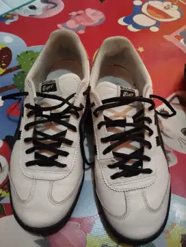 Onitsuka size 41,5
