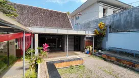 Rumah Cafe di Ciumbuleuit dekat UNPAR Punclut