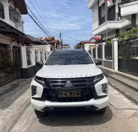 PAJERO SPORT DAKAR 4X2 MATIC 2021