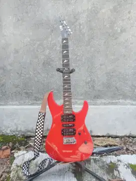 Gitar LTD MT 130 Merah