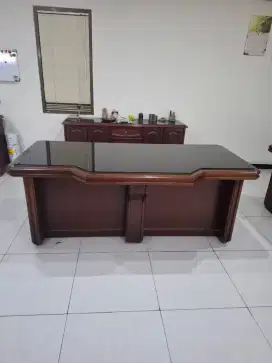 Meja Direksi Meja Kantor