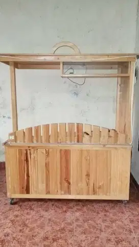 Dijual Booth / Rombong kayu jati Belanda