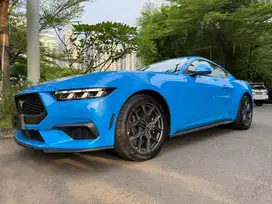 Ford Mustang 2.3L 2025