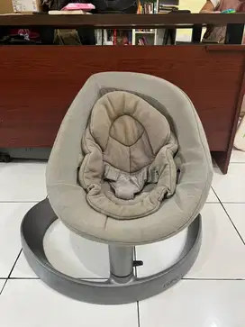 Bouncer Ayunan Bayi Nuna Leaf Grow Edisi Special Oxford