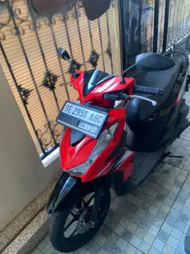 Beat 2023 Warna Merah
