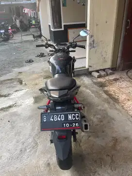 Honda cb150r tahun 2016