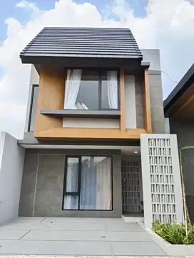 Rumah 2 lantai Cantik Modern dekat kampus UIN Ciputat