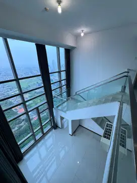 Sewa Apartemen La Riz Kosongan Atau Furnish Loft 2 Lantai Langka Bagus
