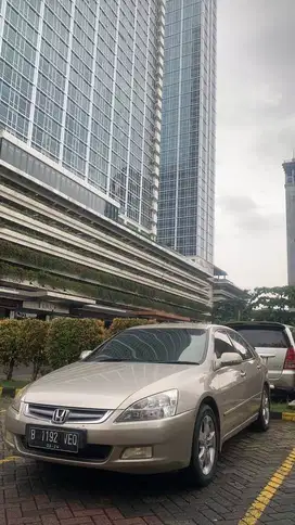 Dijual Honda Accord VTIL M/T 2006 Terawat, Pajak Hidup