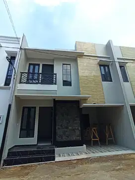 Dijual Rumah Baru Minimalis 2 Lantai Siap huni di Depok