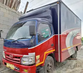 Hino Dutro 130MD 6ban Box Besi4.5m Ors Turbo BIO SolarEuro Colt Diesel