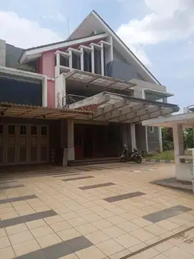 Rumah Mewah Delta Sari