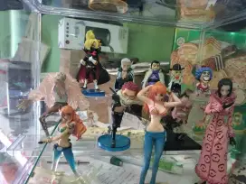 Action figure one piece