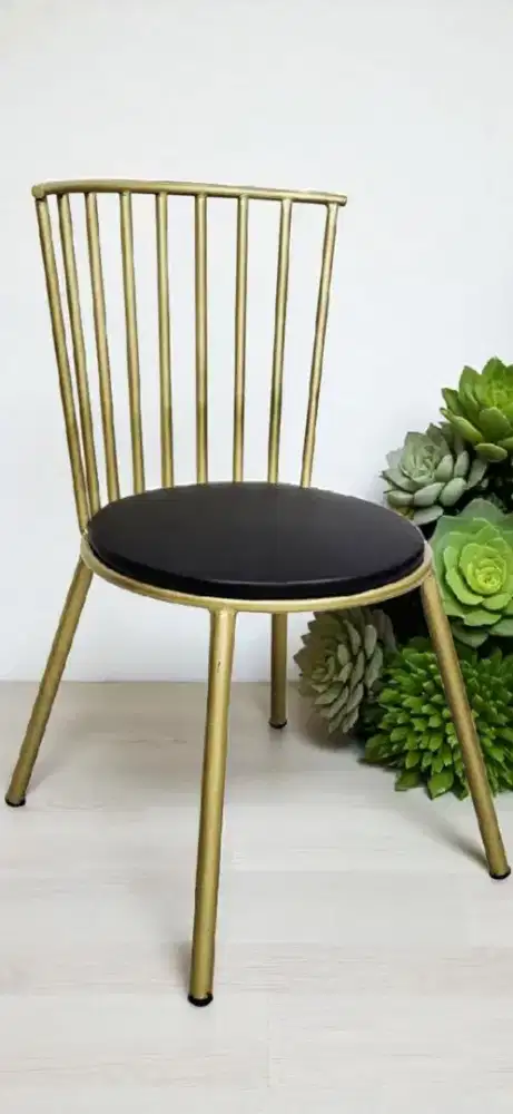 Kursi cafe besi makan