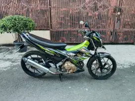 Suzuki satria f 150 CC th 2013 plat 2028 PJK pnjng mesin gurih km 40