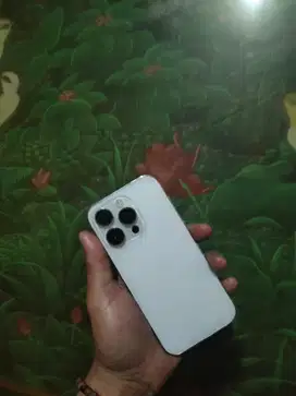 iphone 14pro 128gb white