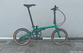 Fnhon Gust 16 Glae Green