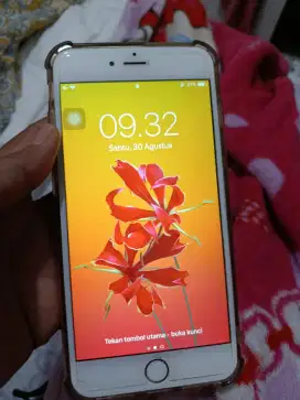 Ip 6 plus  second