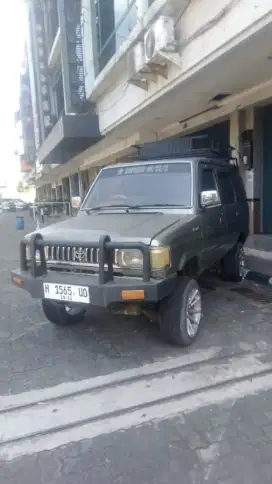 TOYOTA KIJANG SUPER