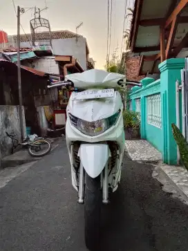 Yamaha Mio soul GT white